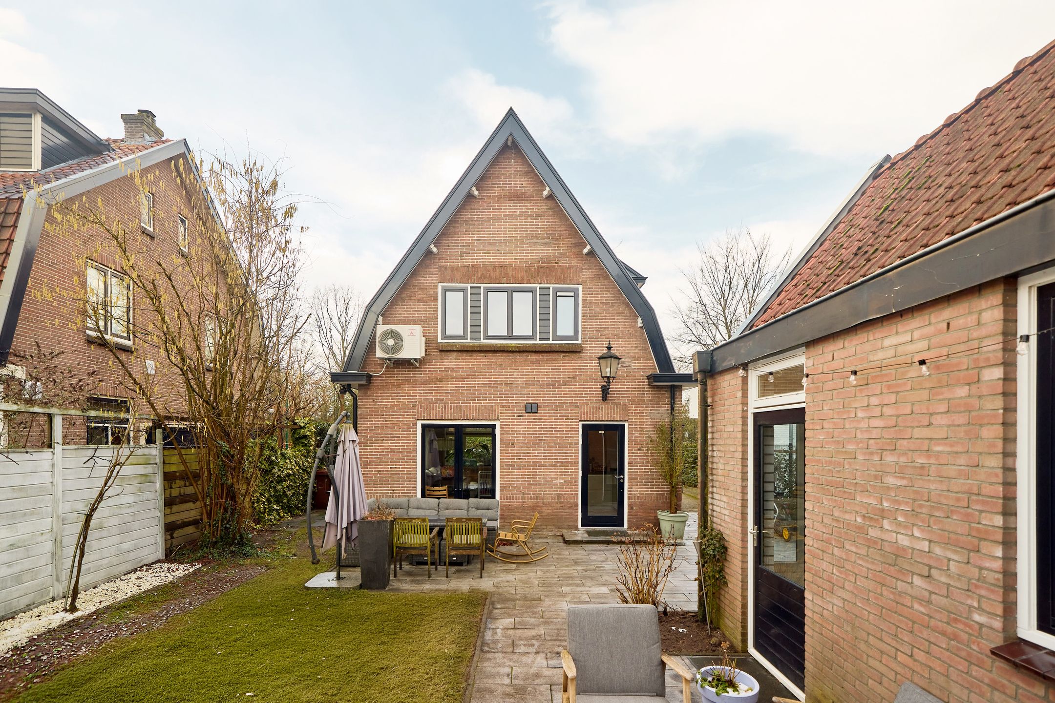 Photo 39 of Nieuweweg 101