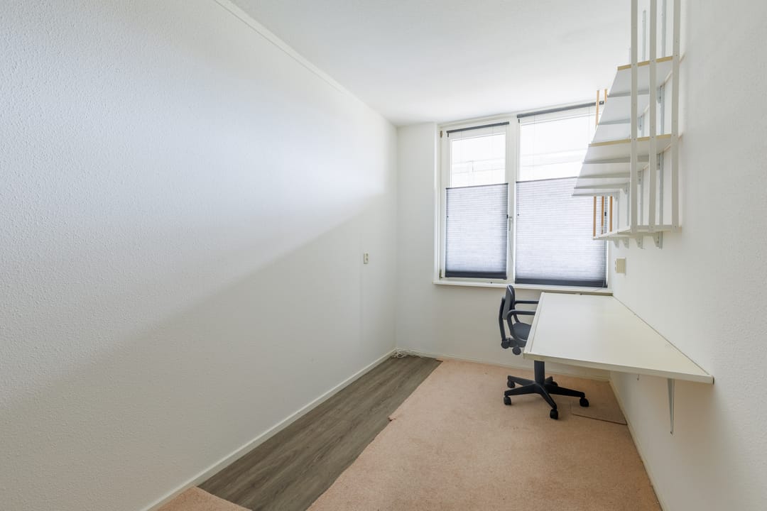 Foto 13 van Loolaan 376