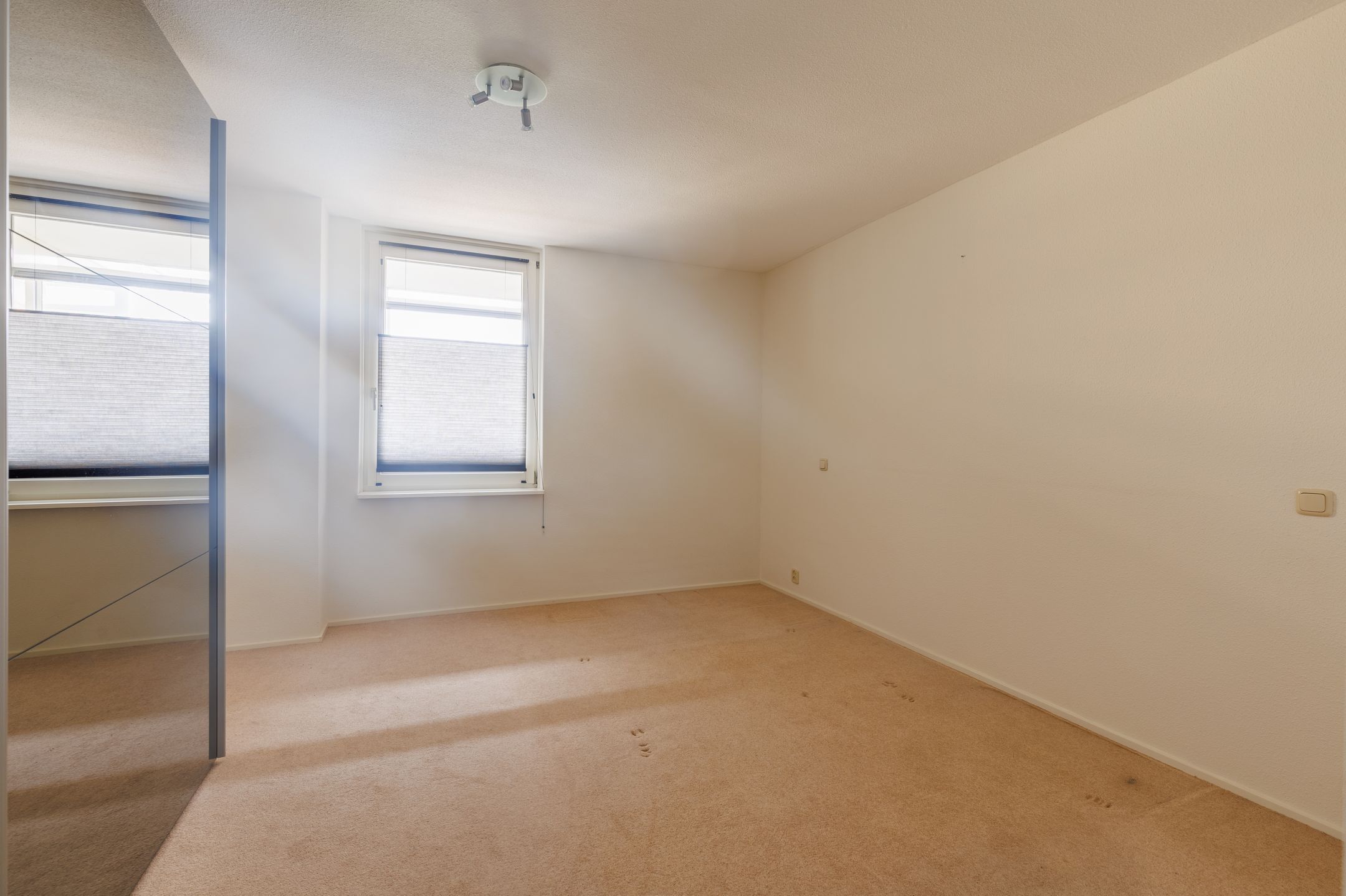 Foto 9 van Loolaan 376