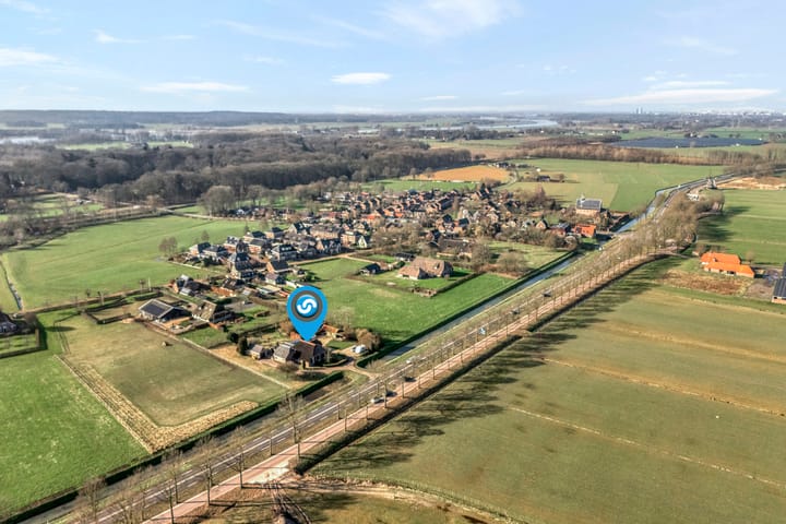 Photo 4 of Wijheseweg 56