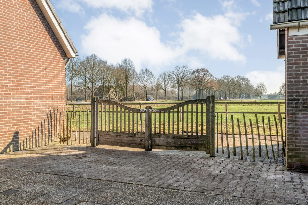 Rural Semi-Detached Home with Extensive Garden Near Zwolle — 45