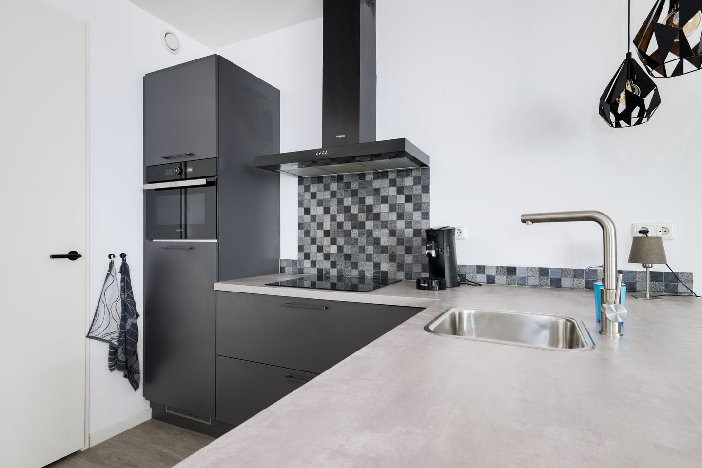 Photo 25 of Dr Huber Noodtstraat 49