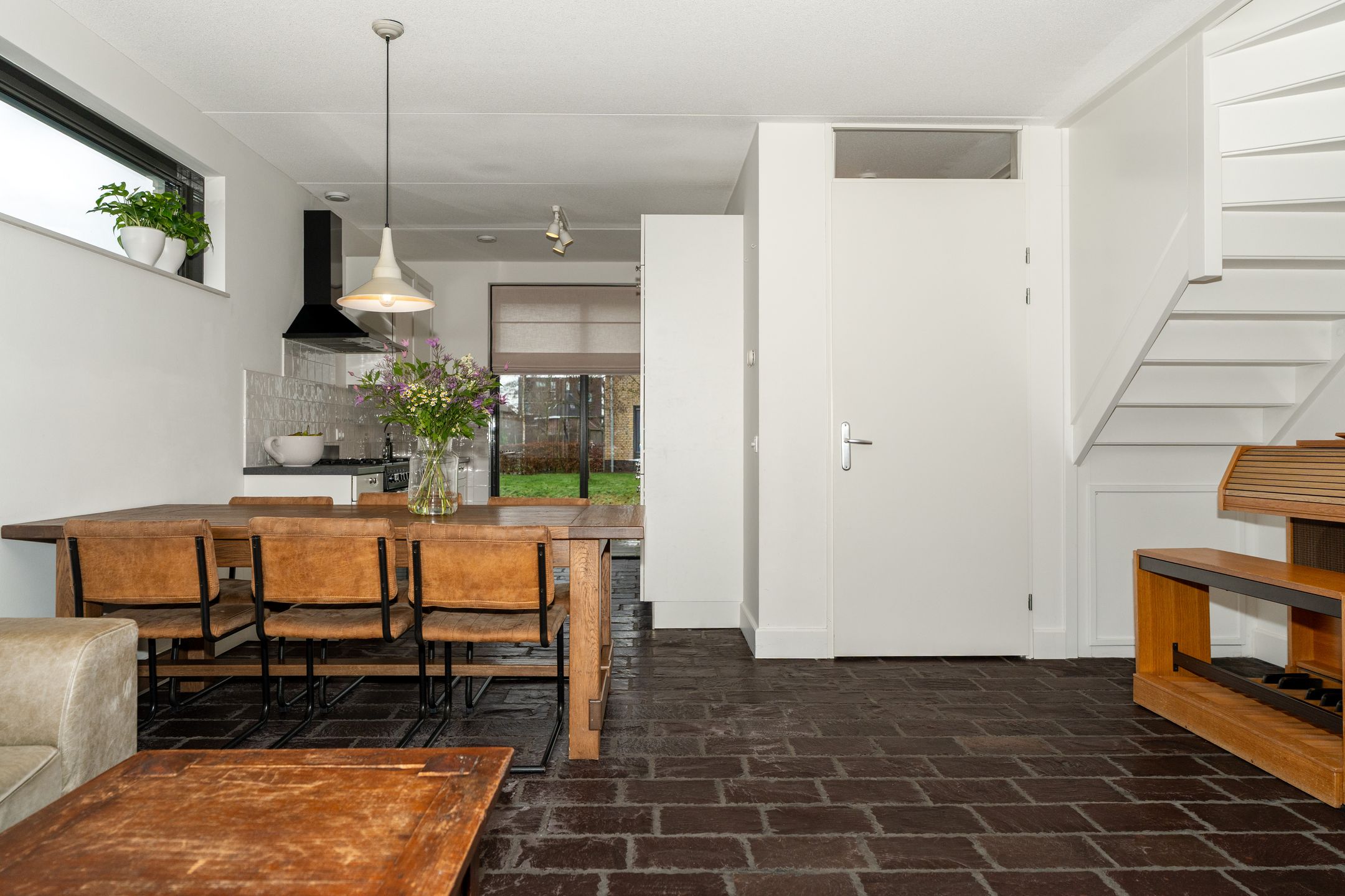 Photo 9 of Glazenmaker 128