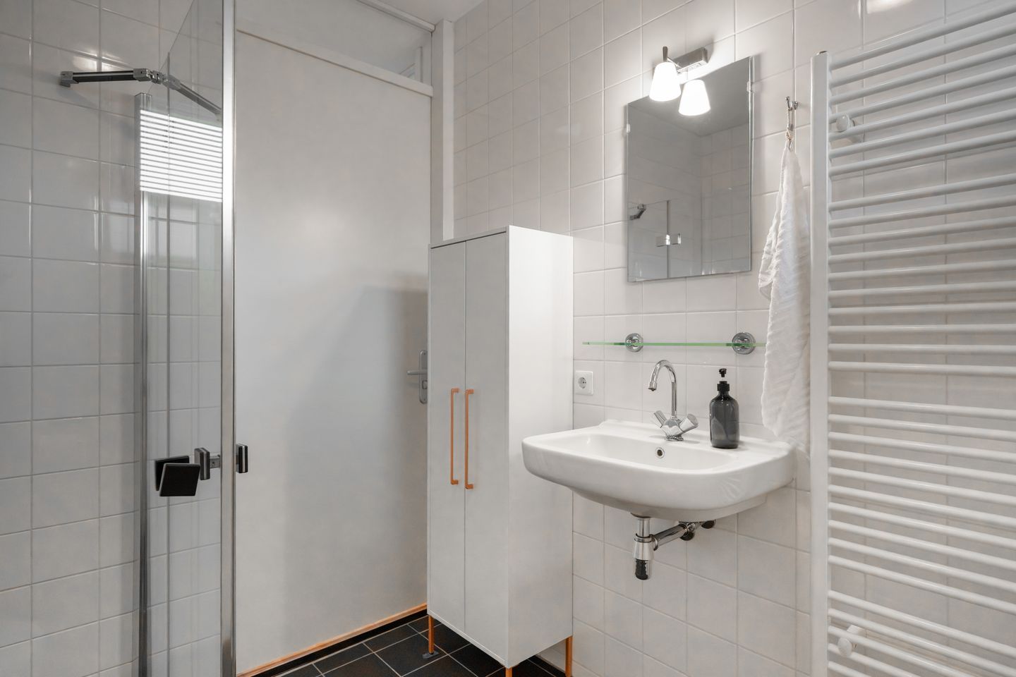 Photo 20 of Glazenmaker 128