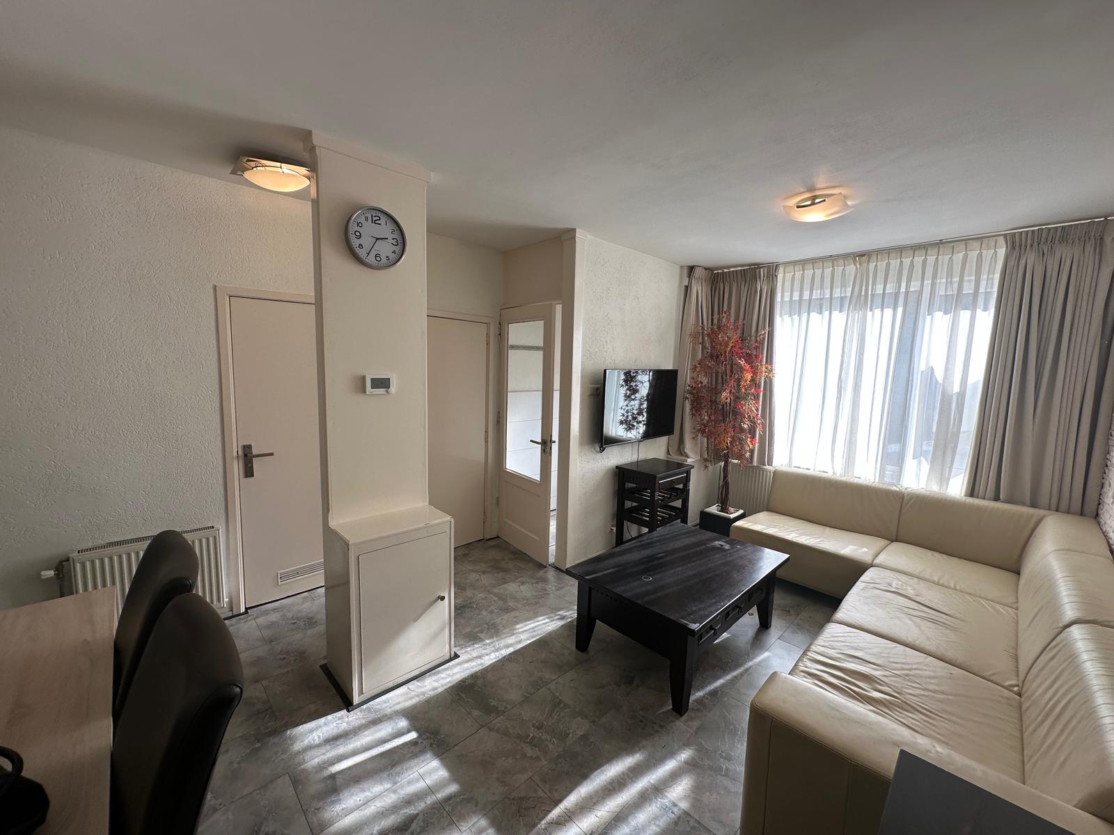 Photo 6 of Flakkeesestraat 95-C