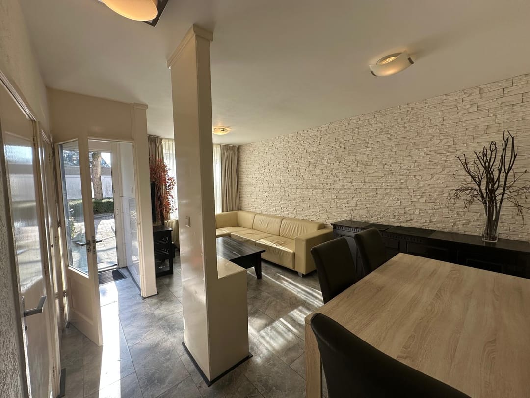 Photo 11 of Flakkeesestraat 95-C