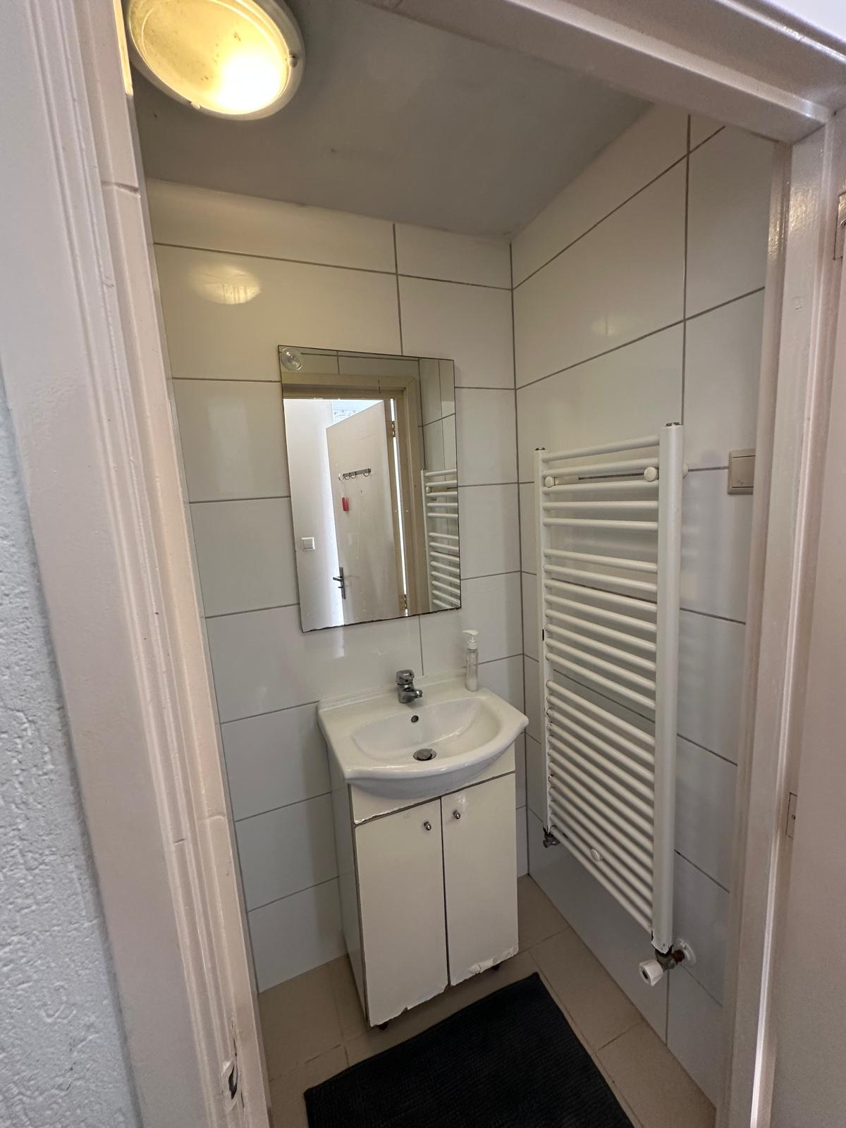 Photo 24 of Flakkeesestraat 95-C