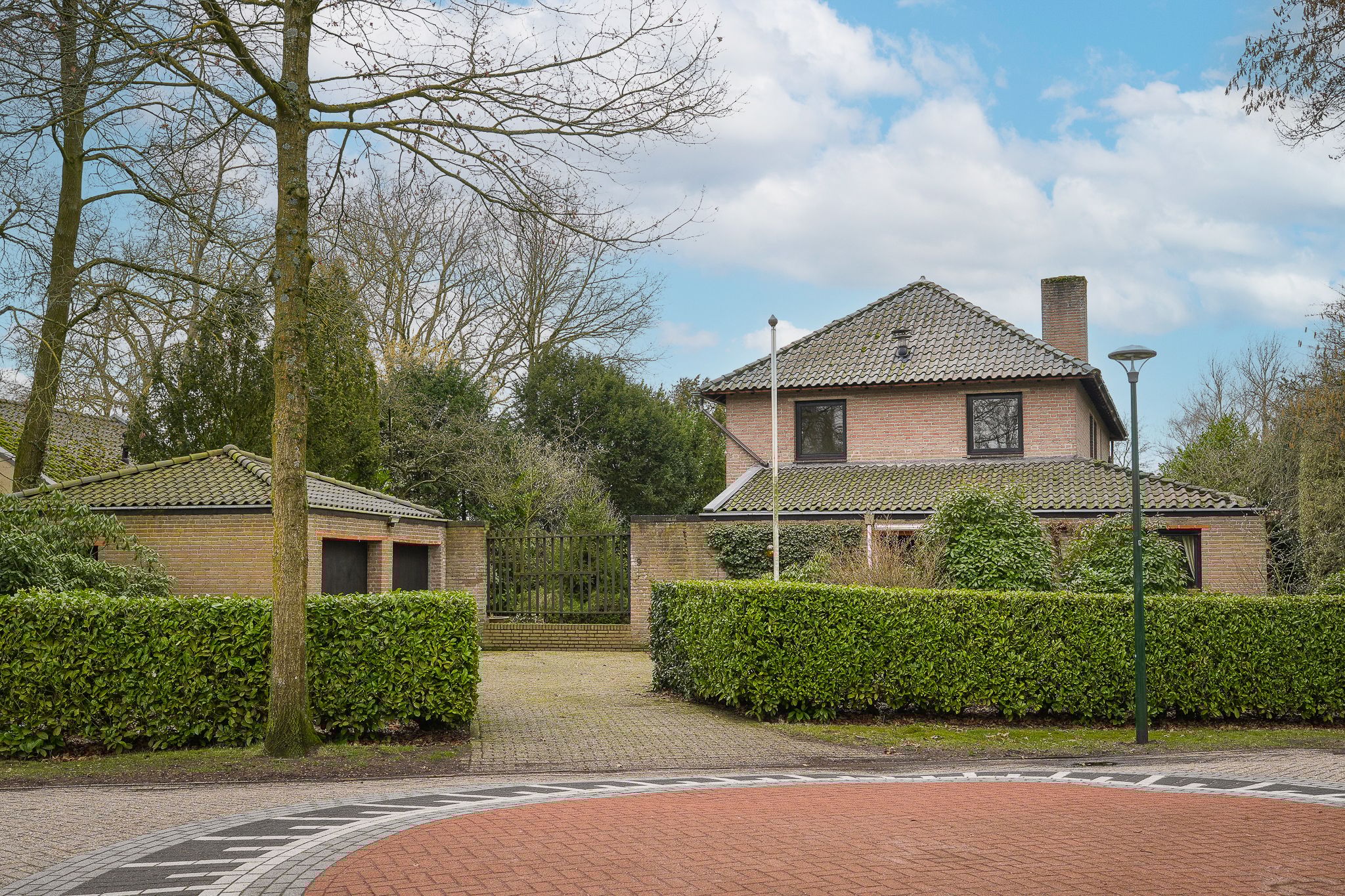 Buying a house in The Netherlands., Bleijendaalseweg 9