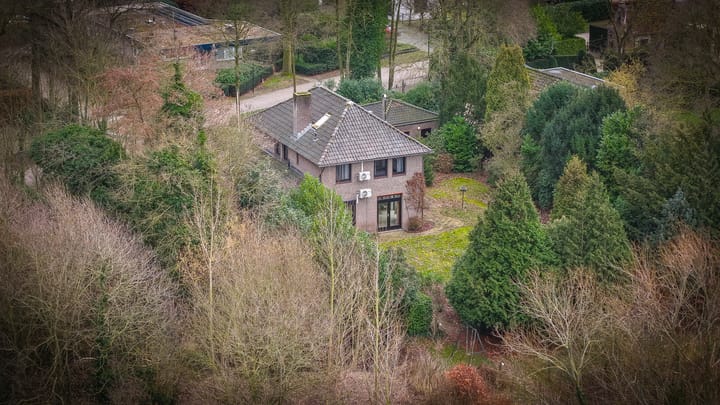 Photo 2 of Bleijendaalseweg 9