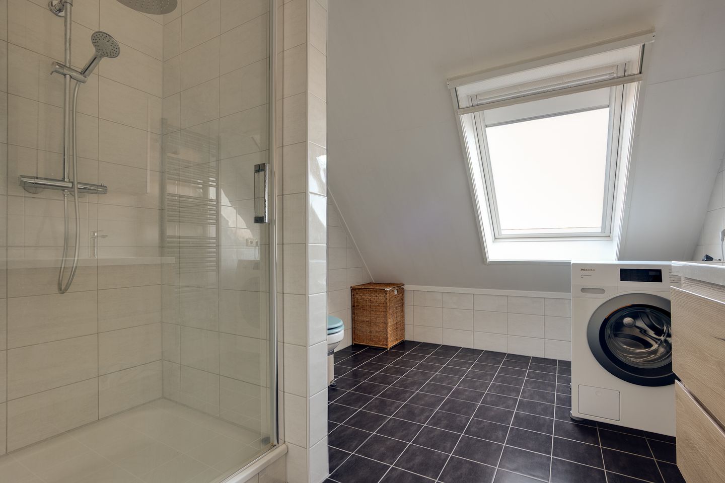 Foto 29 van De Wielewaal 2-C