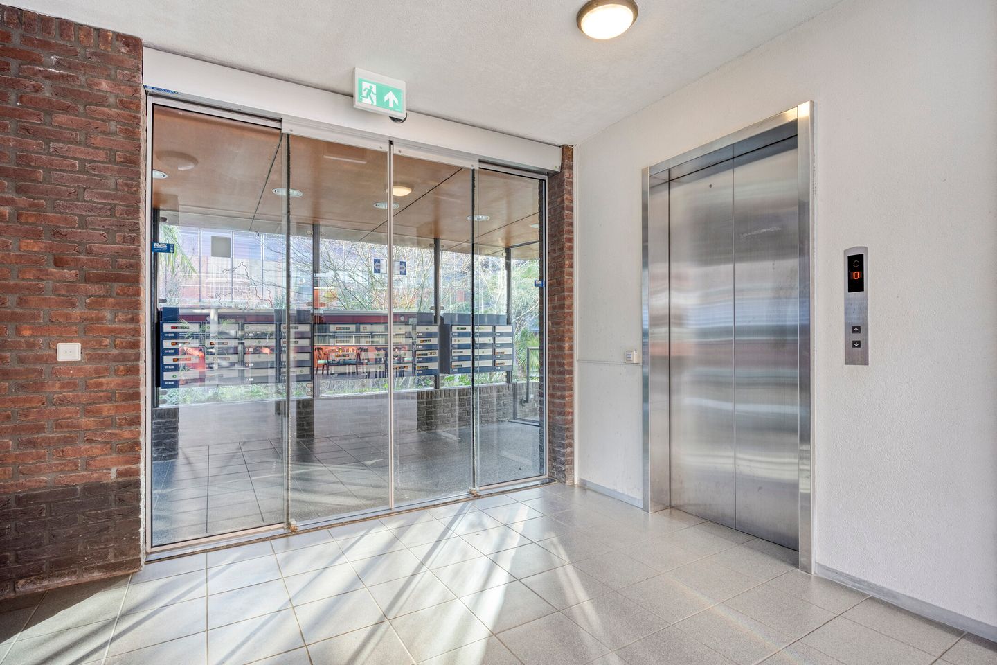 Foto 5 van Parelgras 92