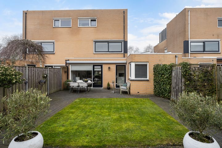 Photo 2 of Steenhouwerstraat 33