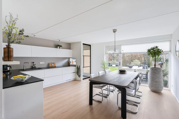 Photo 4 of Steenhouwerstraat 33