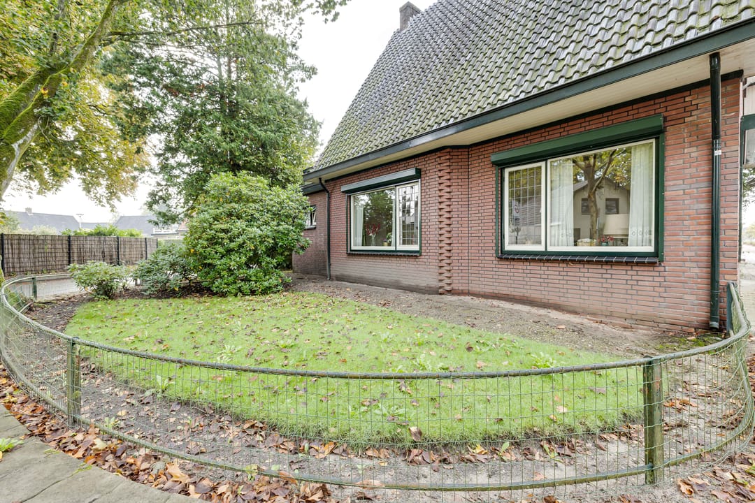 Foto 31 van Apeldoornseweg 1