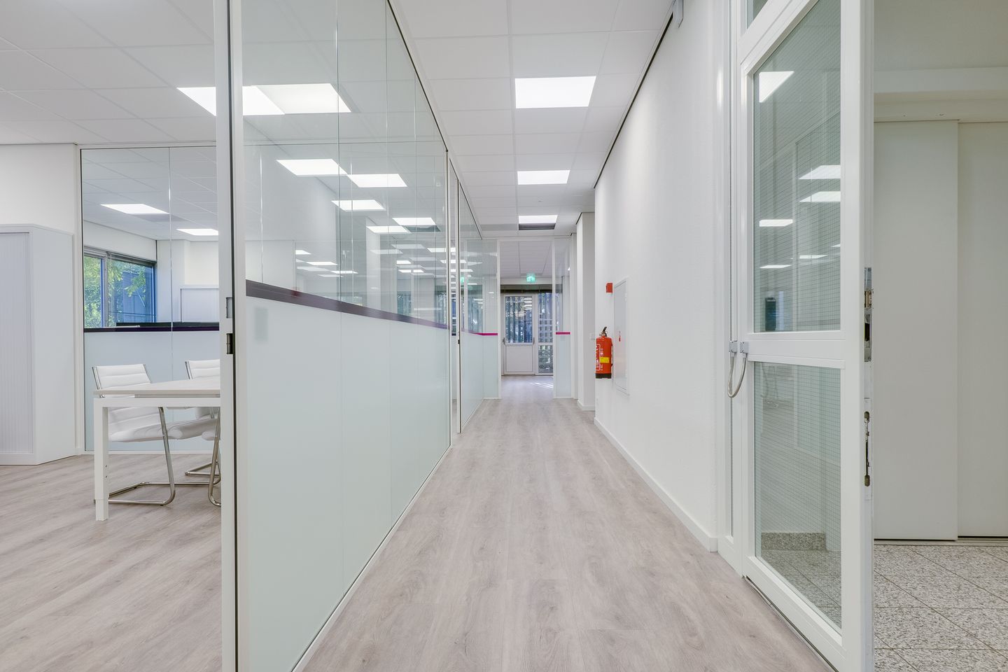 Bekijk foto 2 van Huis ter Heideweg 16