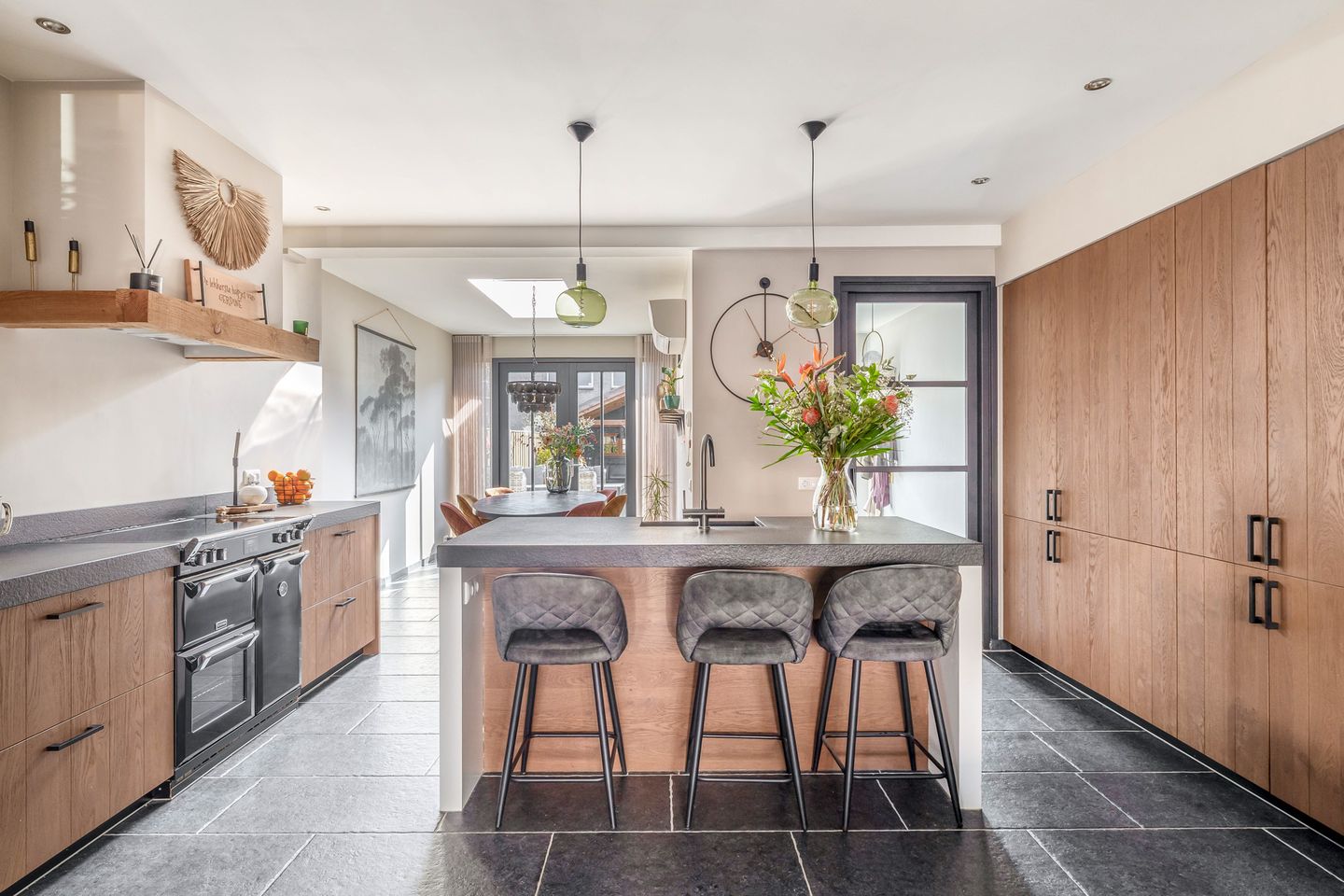 Photo 14 of Juliana van Stolberglaan 3