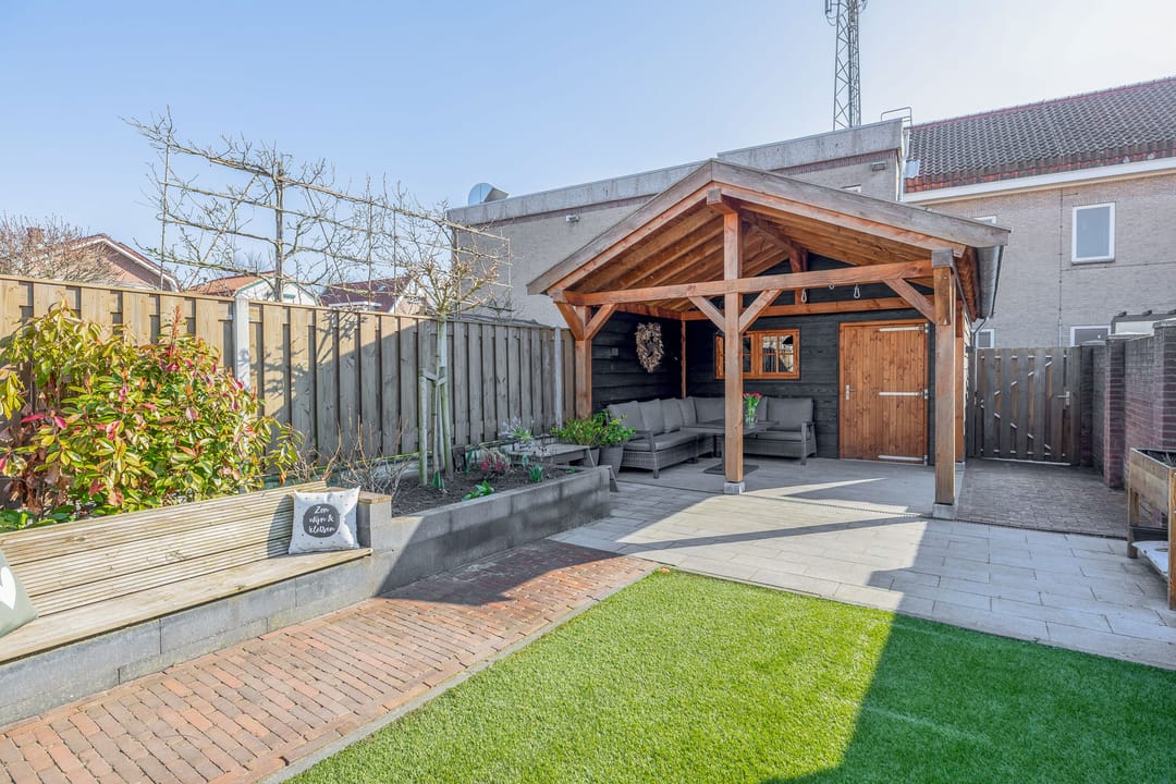 Photo 32 of Juliana van Stolberglaan 3