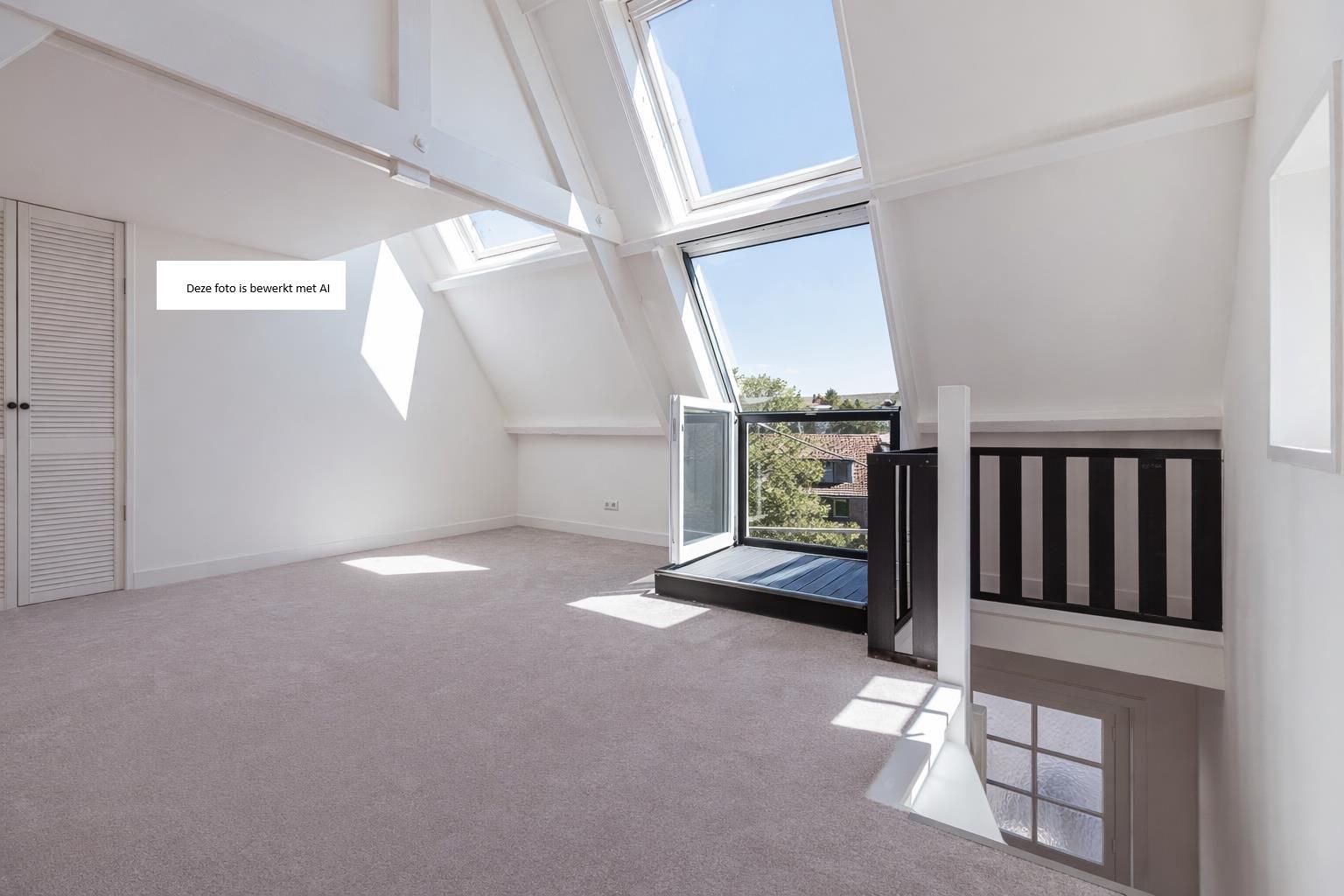 Photo 21 of St. Annastraat 1