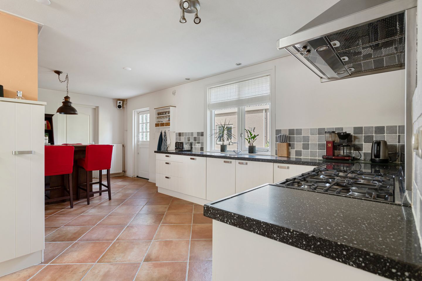 Photo 14 of St. Bernardusstraat 9