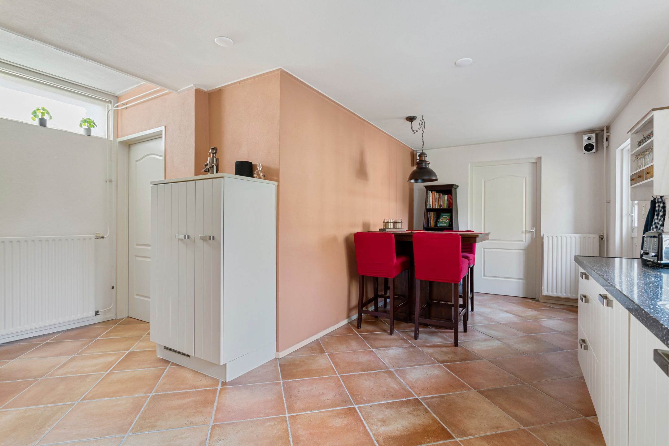 Photo 15 of St. Bernardusstraat 9