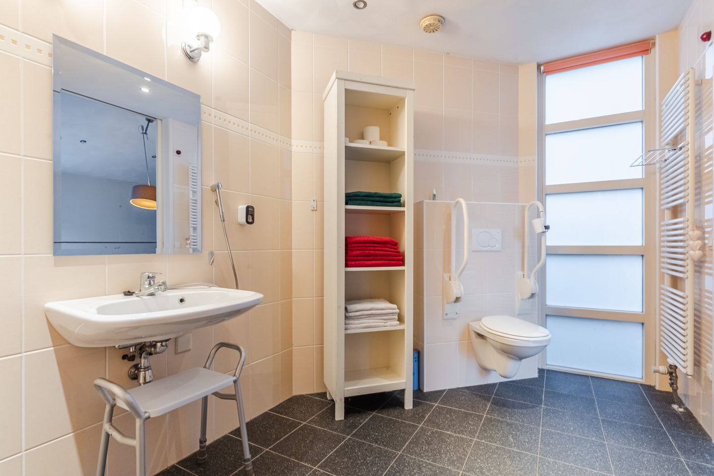 Photo 19 of Blaarthemseweg 68