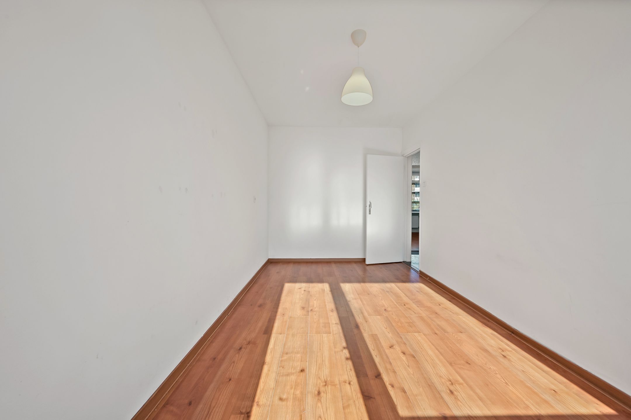 Foto 24 van Uitgeeststraat 203