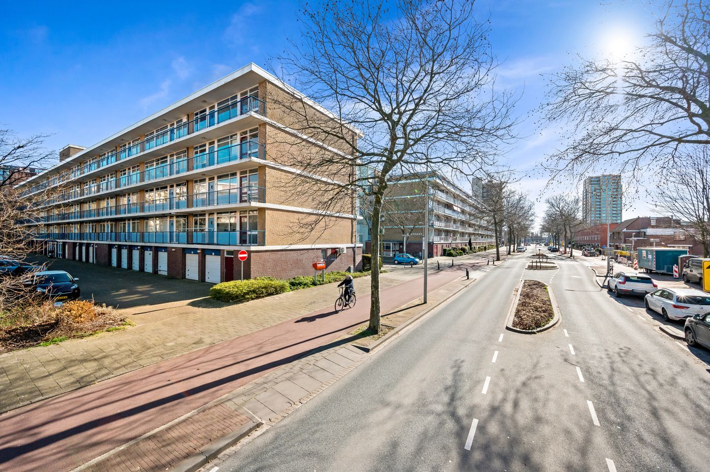 Foto 29 van Uitgeeststraat 203