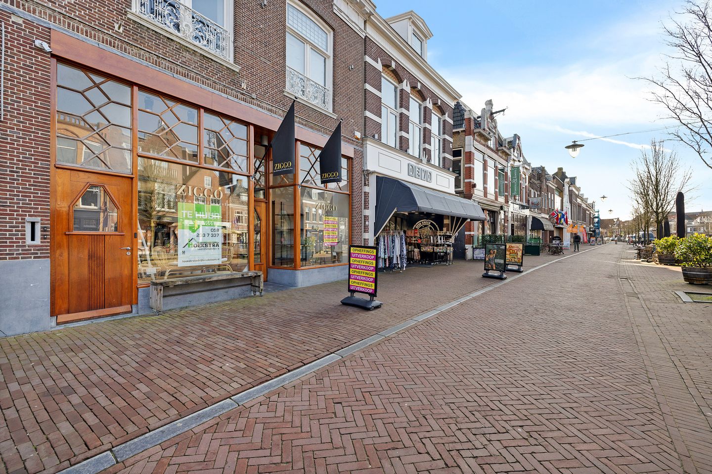 View photo 2 of Grootzand 18