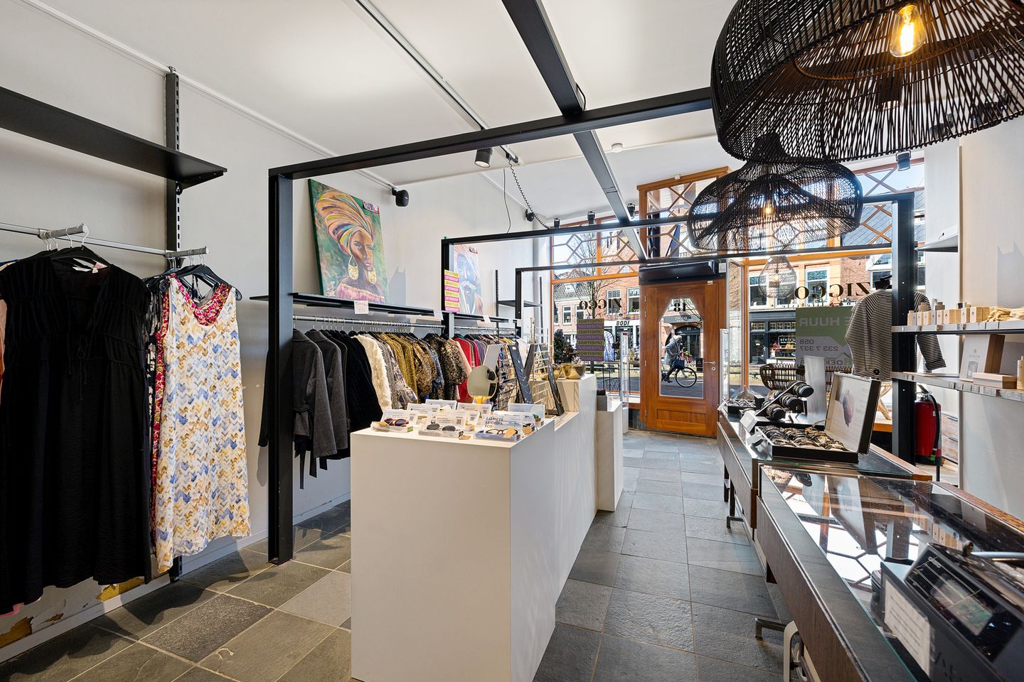 View photo 3 of Grootzand 18