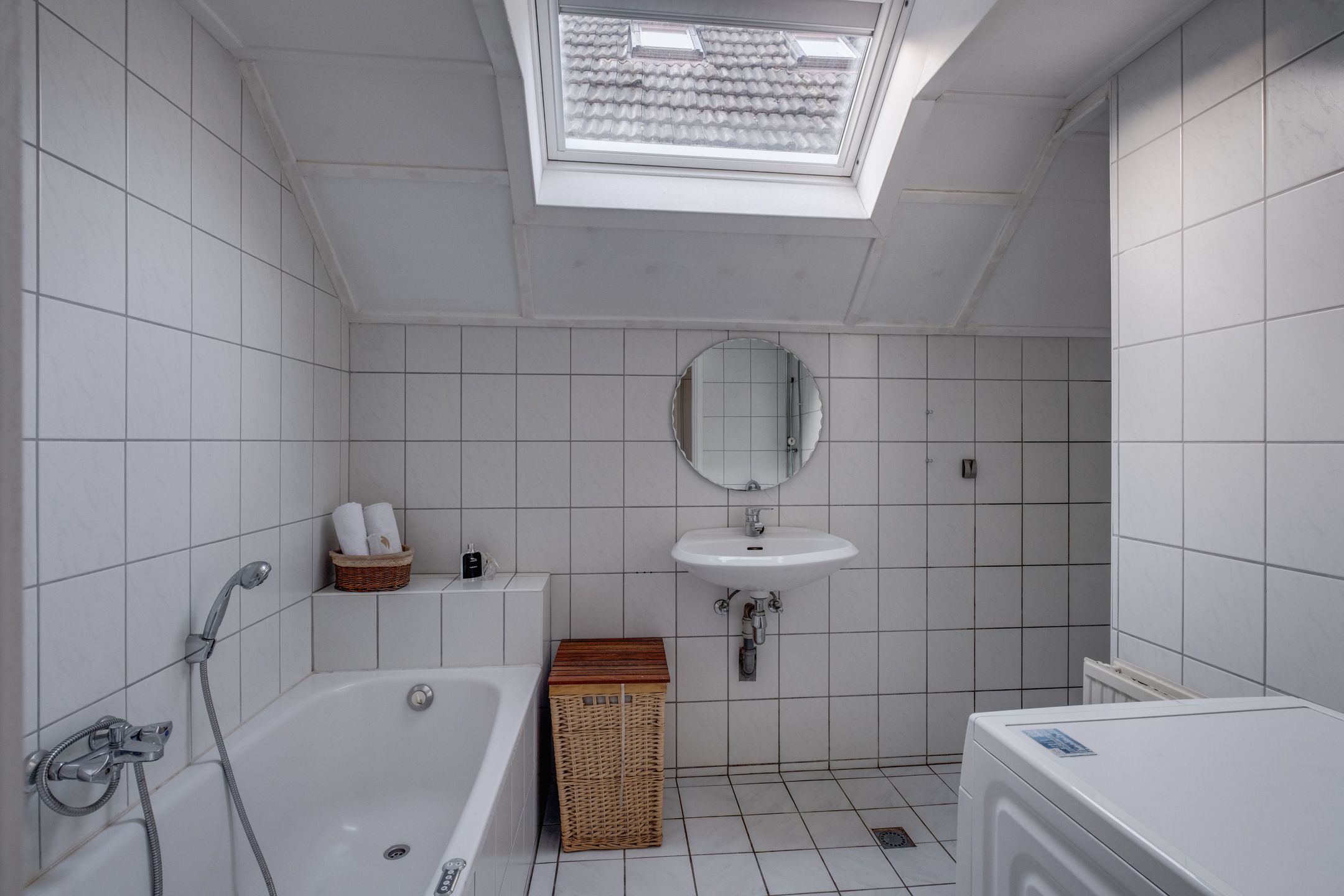 Foto 6 van Tolhutterweg 1-A