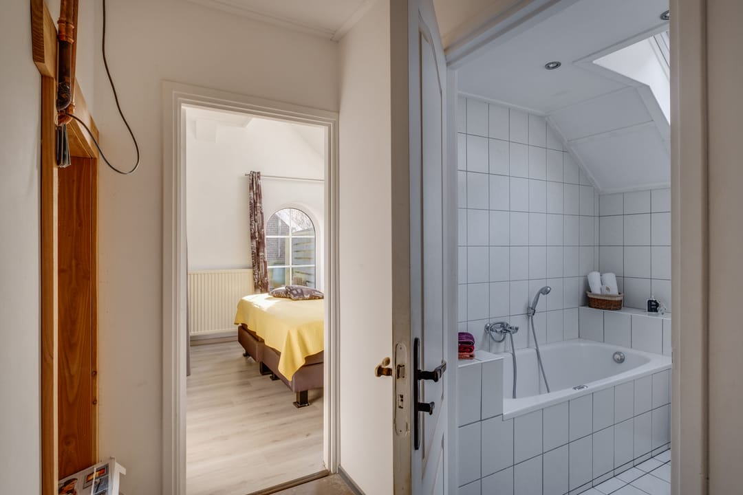 Foto 13 van Tolhutterweg 1-A