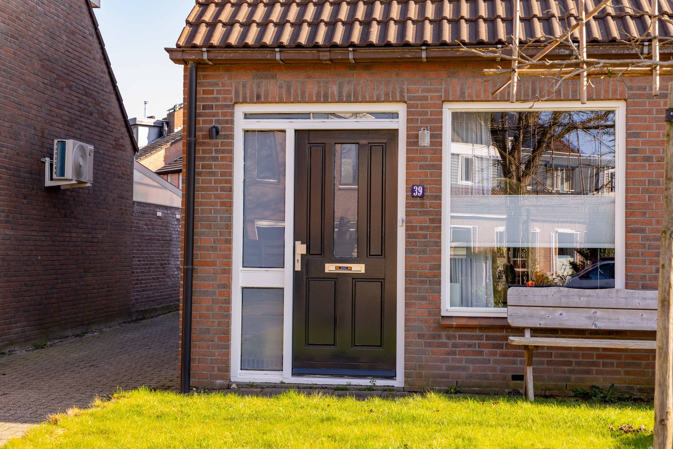 Foto 6 van van Leeuwenhoekstraat 39