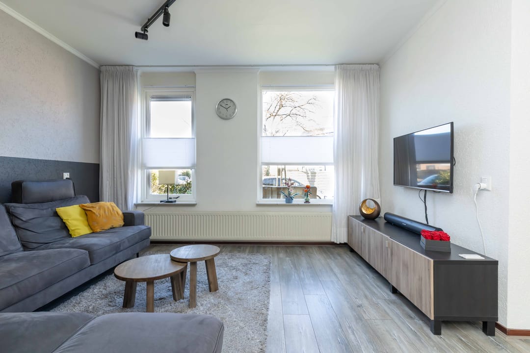 Foto 13 van van Leeuwenhoekstraat 39