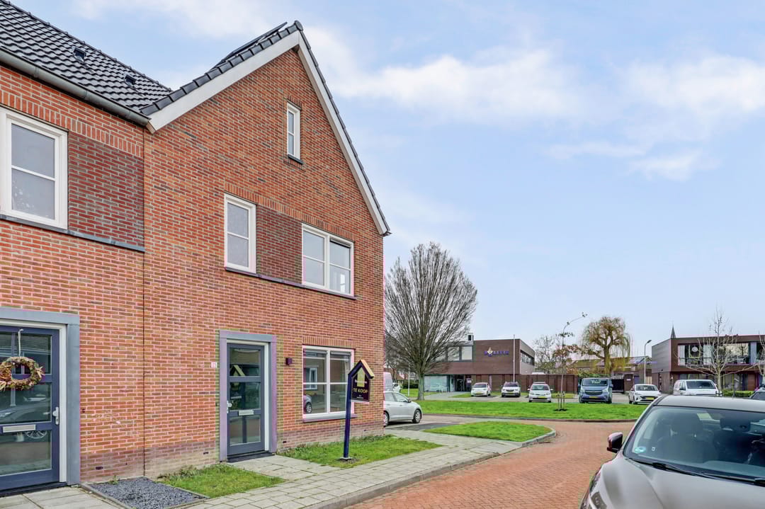 Foto 31 van Dirk Jan Blomstraat 23