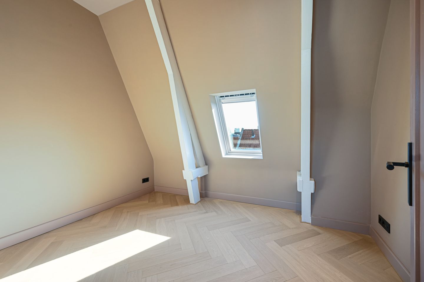 Foto 34 van Noordeinde 119-A