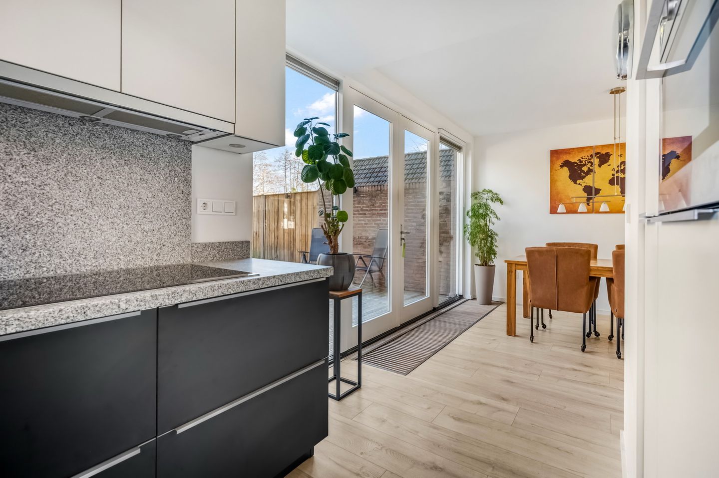 Foto 14 van Binnenhof 4-A