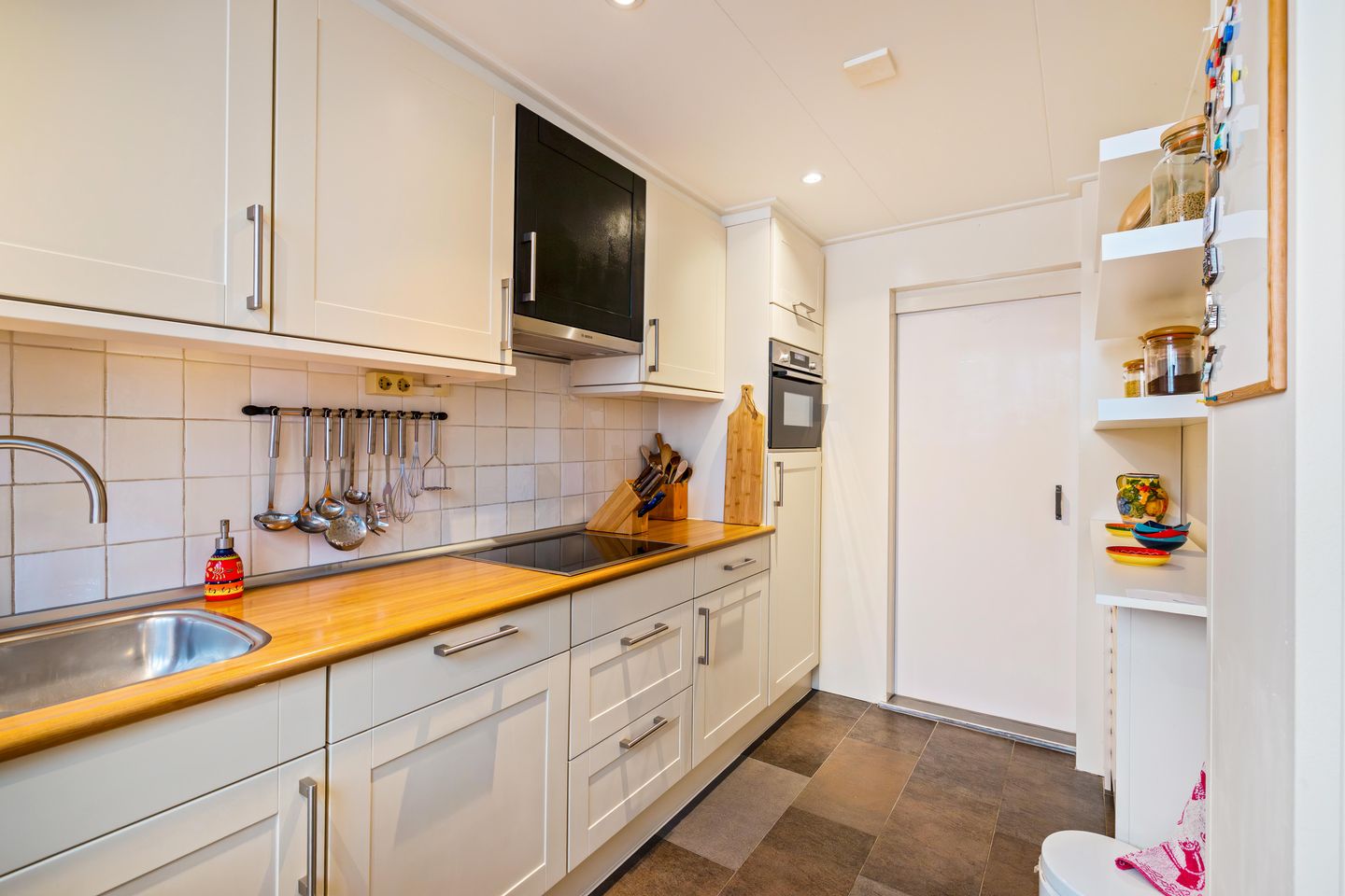 Foto 14 van Vijverweide 4