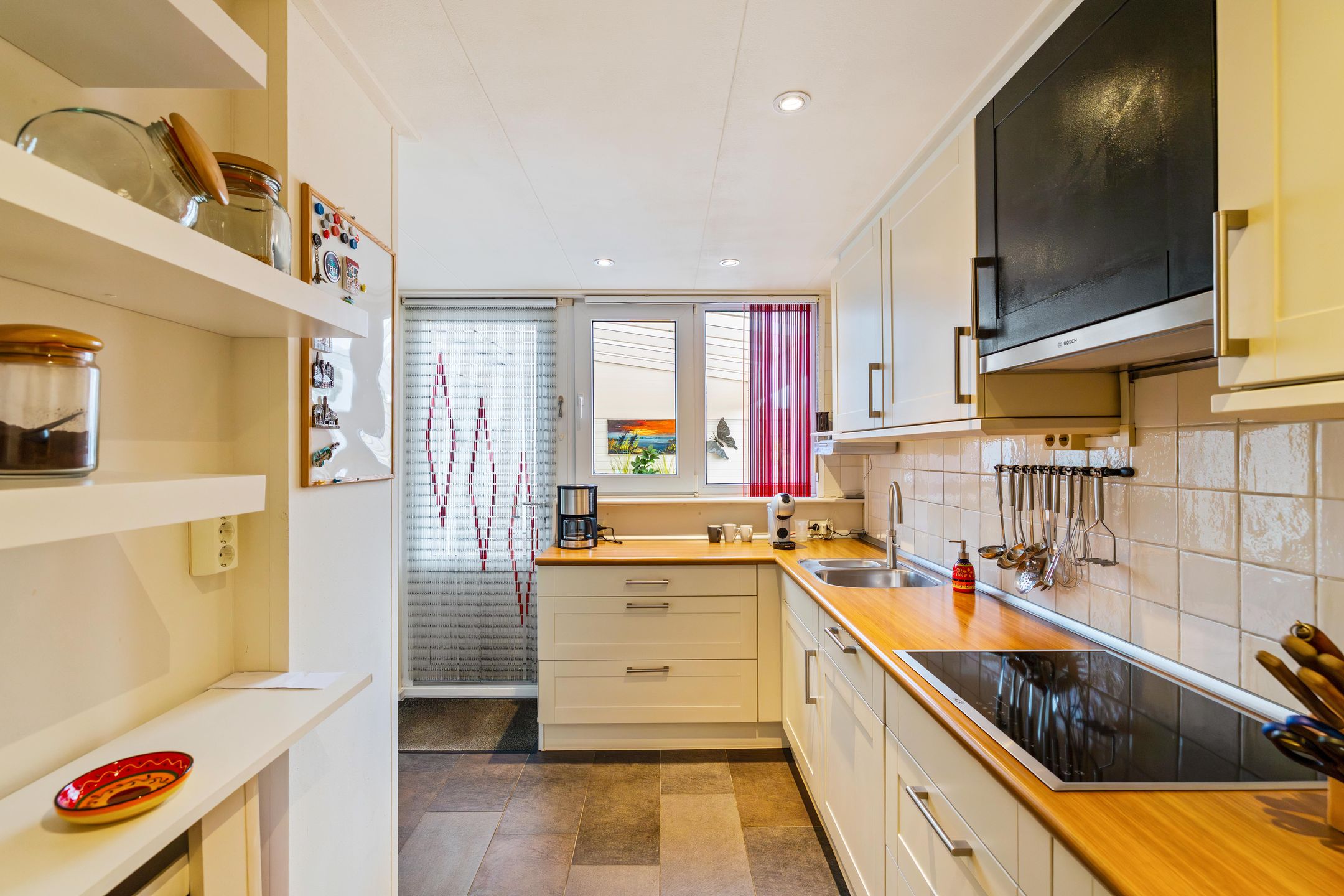 Foto 15 van Vijverweide 4