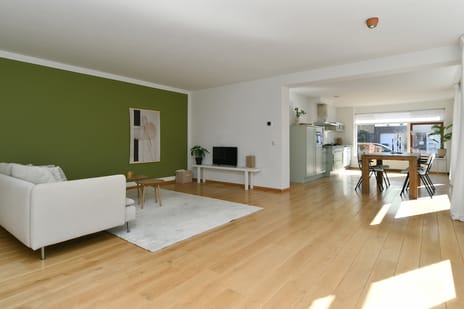 La Traviata 1 secondary image