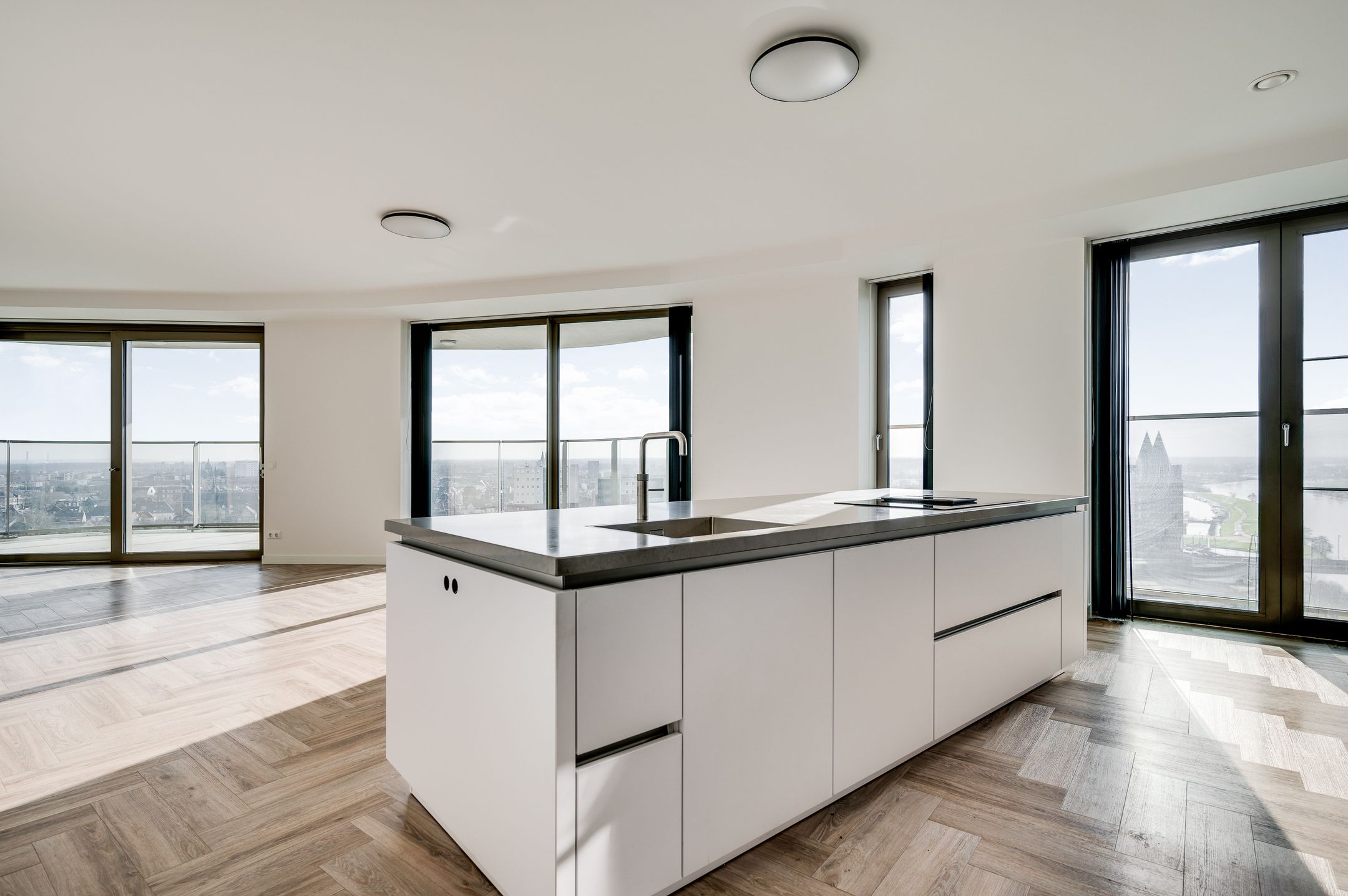 Foto 24 van Maashaven 774