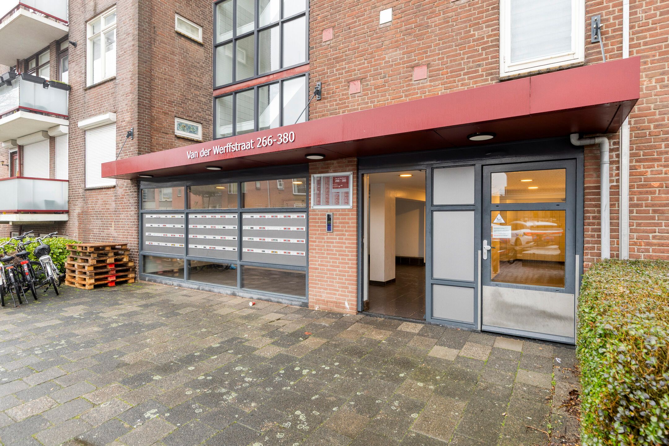 Photo 24 of van der Werffstraat 294