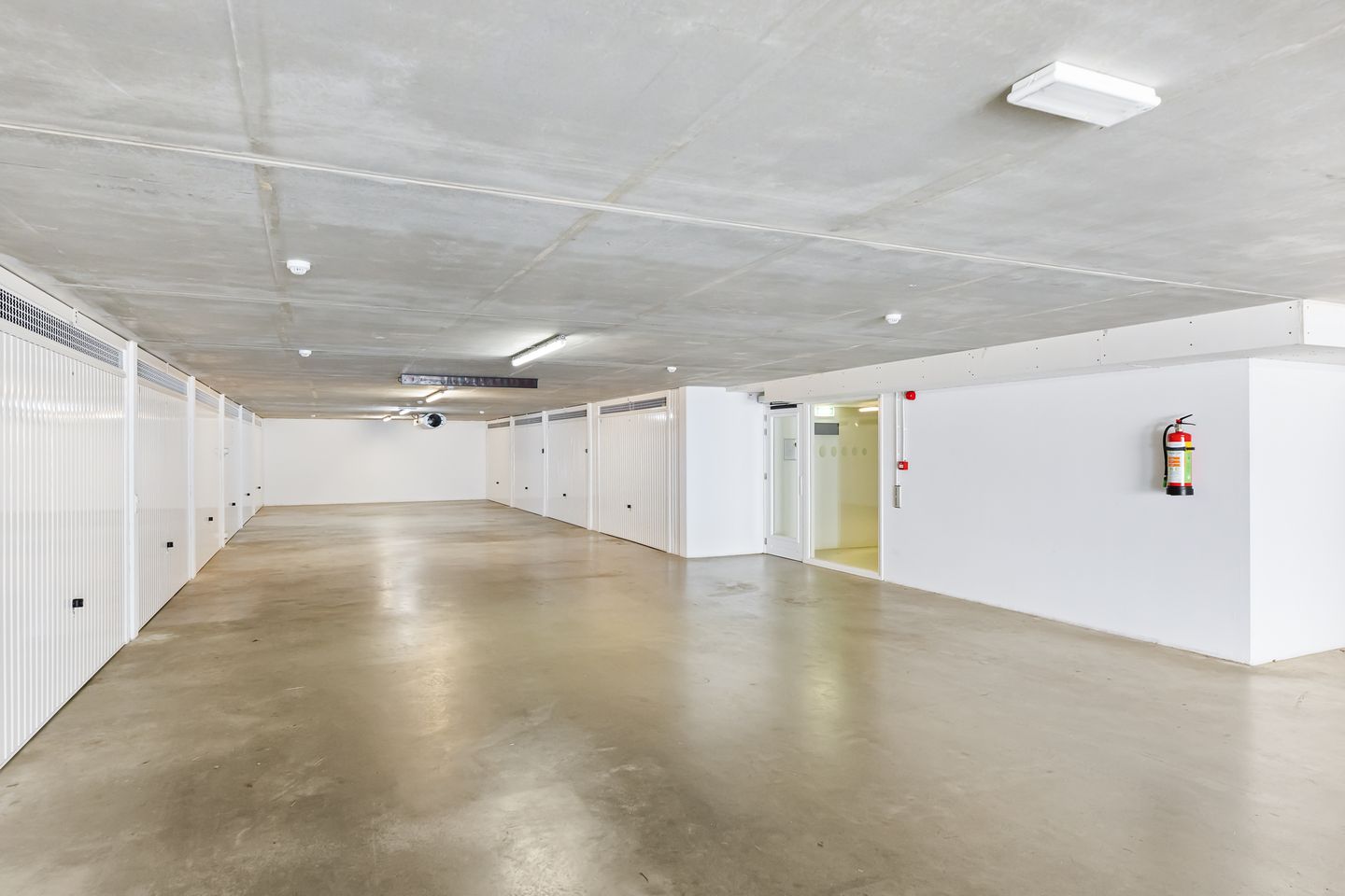Photo 29 of Antoni Gaudipark 124