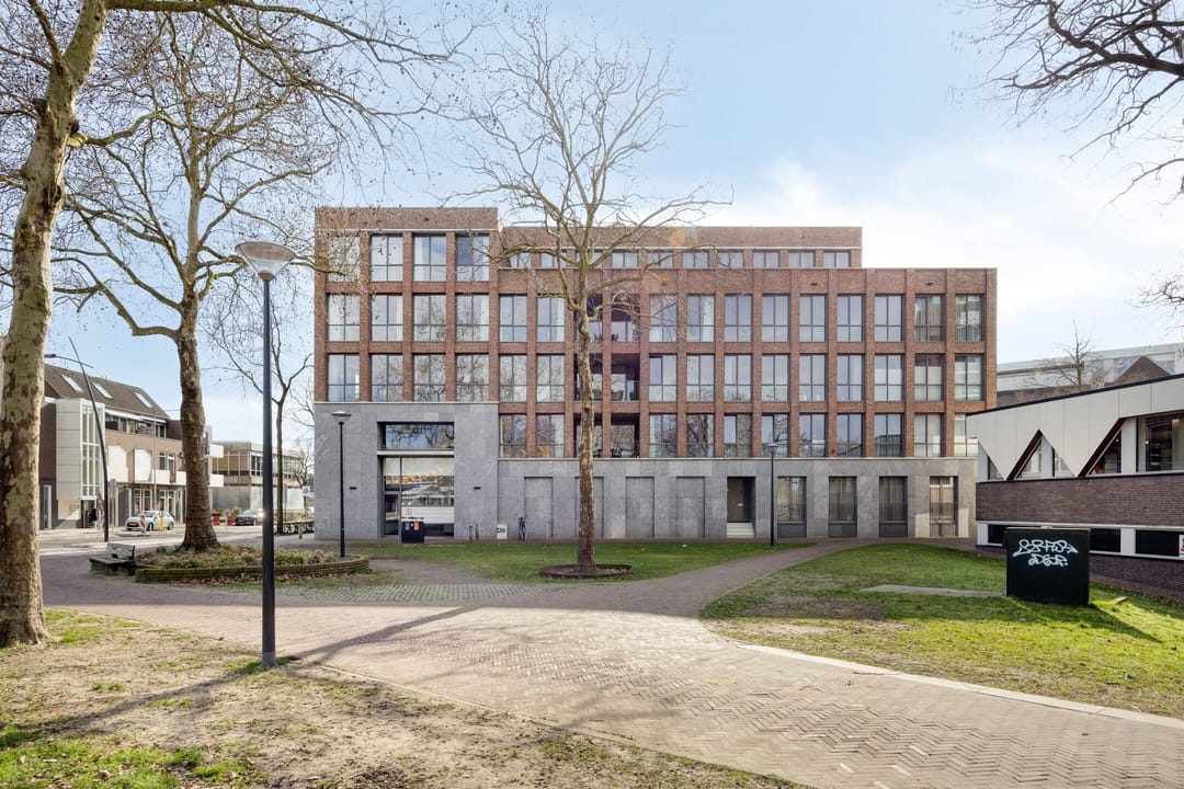 Foto 38 van De Misse 129