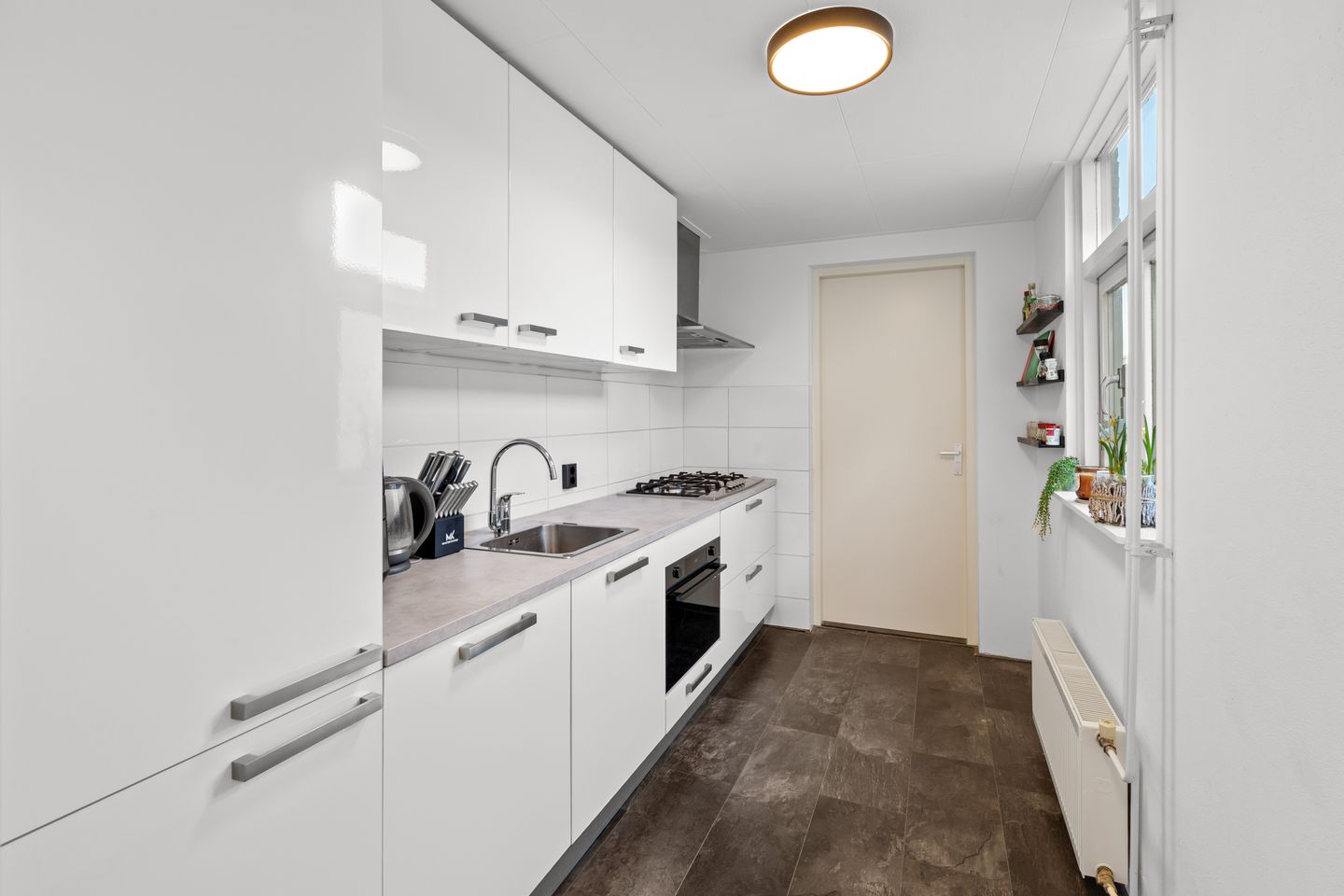 Photo 10 of Badhuisstraat 40