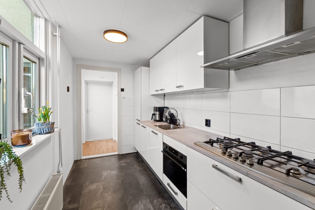 Photo 11 of Badhuisstraat 40