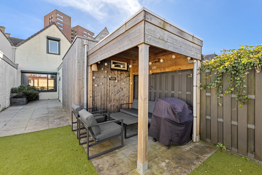 Photo 32 of Badhuisstraat 40