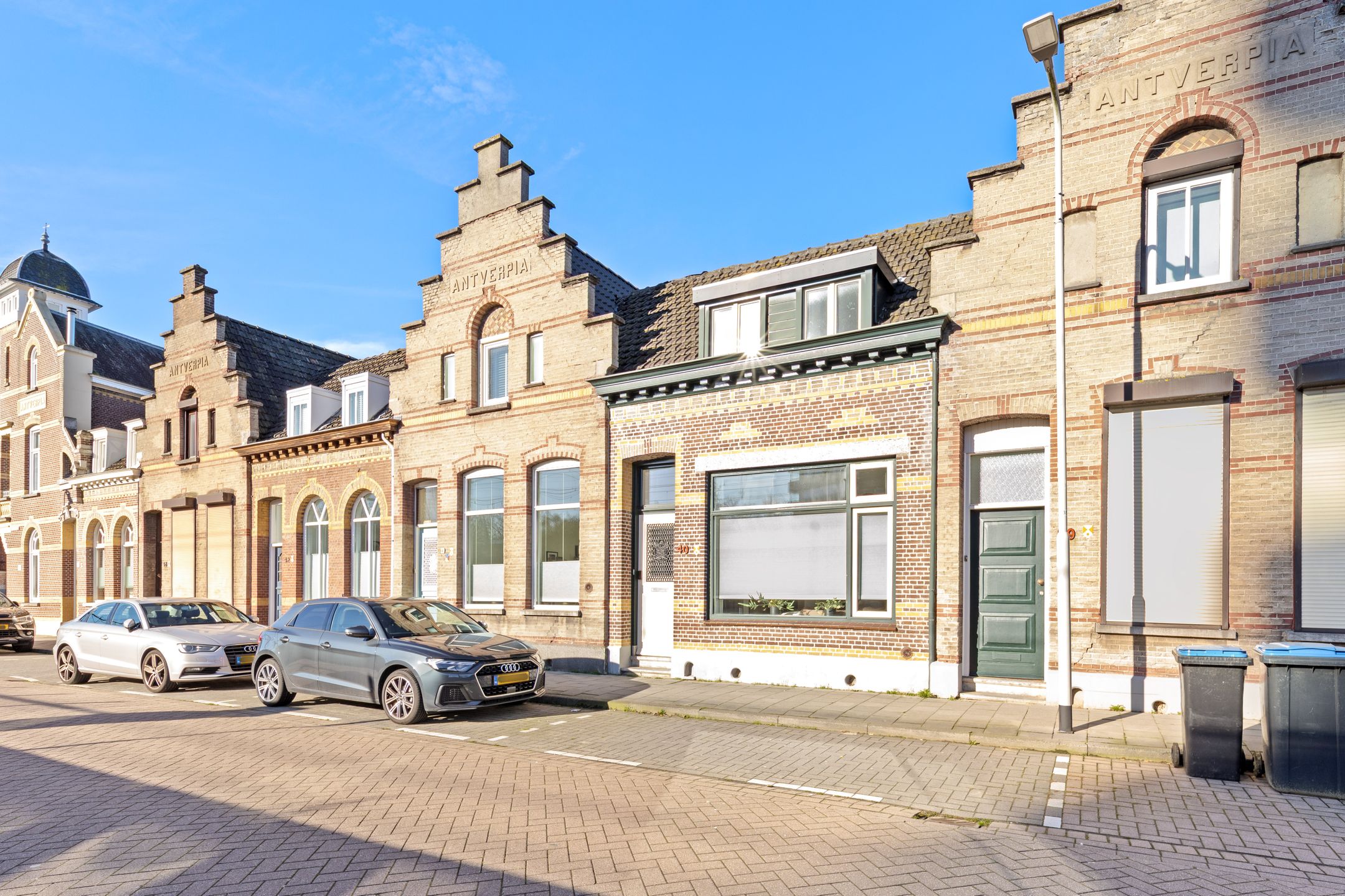 Photo 39 of Badhuisstraat 40