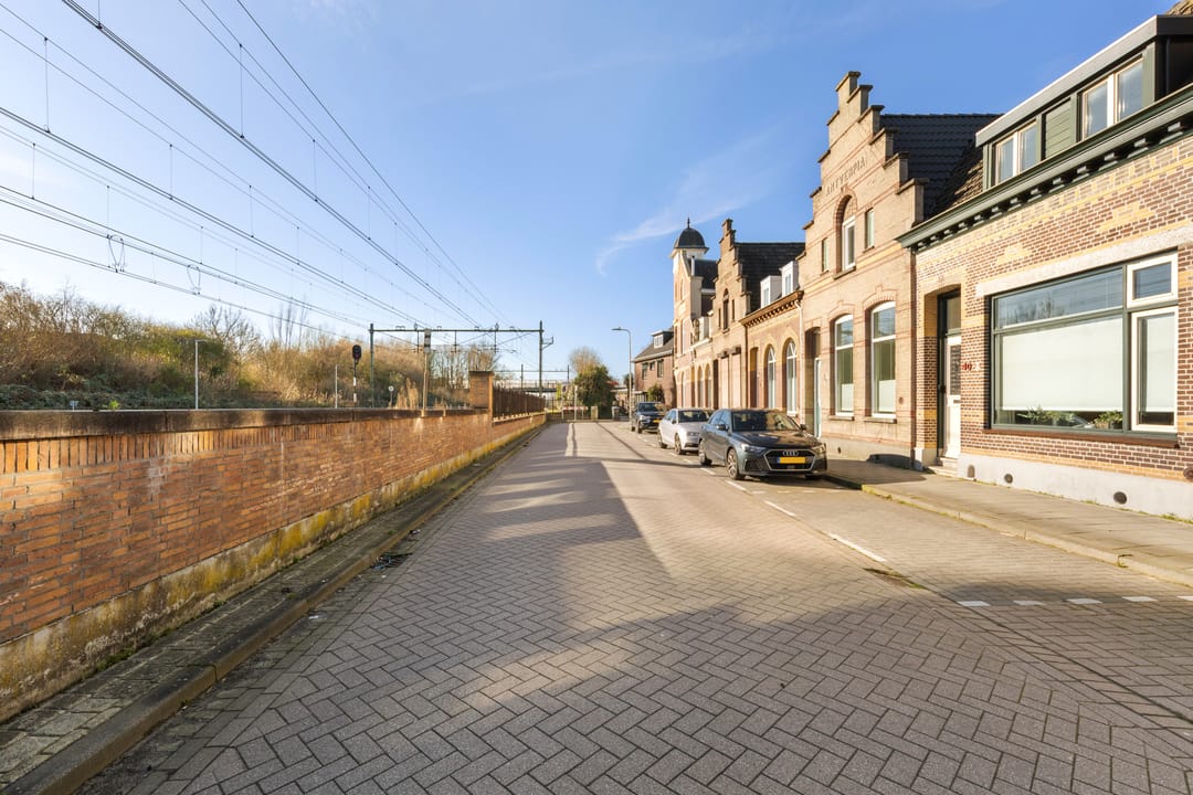 Photo 43 of Badhuisstraat 40