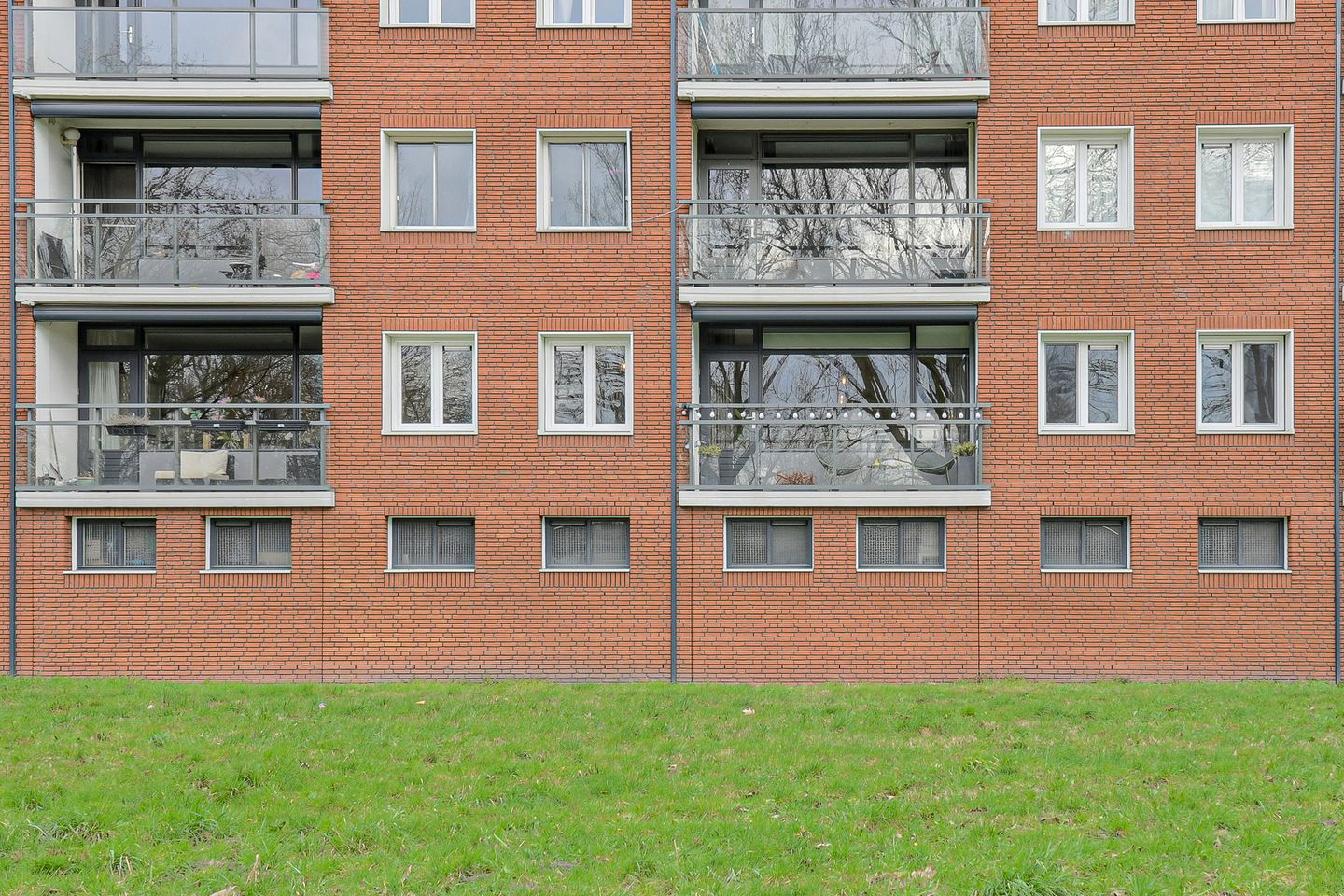 Foto 40 van Lelystraat 384
