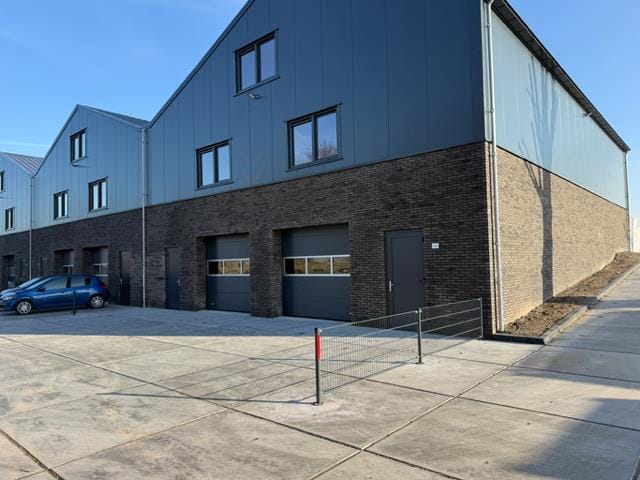 View photo 2 of Lijnderdijk 154-A